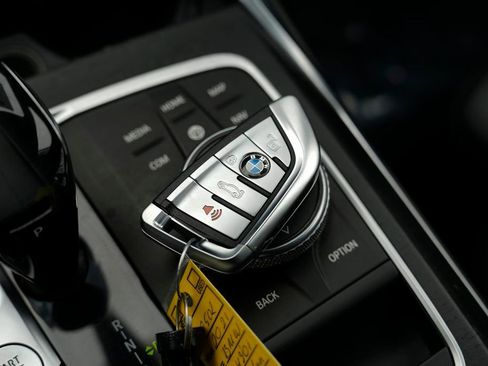 Used 2021 BMW 430i Convertible w/ Premium Package image 58