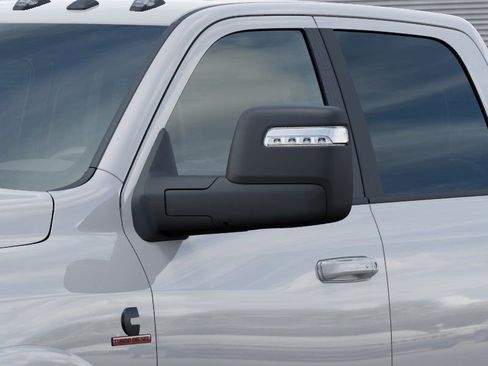 New 2025 RAM 3500 Limited AWD/4WD image 12