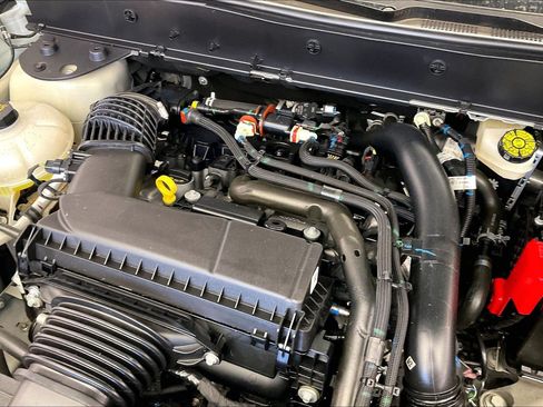 Used 2025 Ford Bronco Sport Badlands AWD/4WD image 32