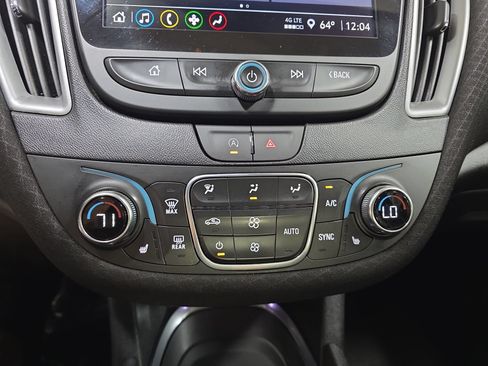 Used 2024 Chevrolet Malibu LT FWD image 23