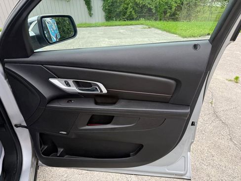 Used 2016 GMC Terrain SLT FWD image 30