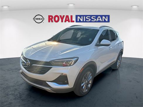 Used 2023 Buick Encore GX Essence w/ Experience Buick Package image 3
