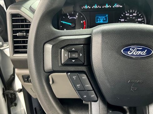 Used 2022 Ford F250 XL w/ STX Appearance Package image 16