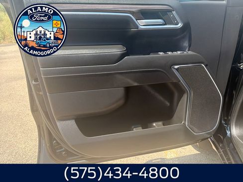 Used 2022 Chevrolet Silverado 1500 RST AWD/4WD image 10