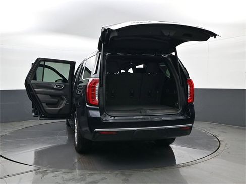 Used 2023 GMC Yukon SLT image 33