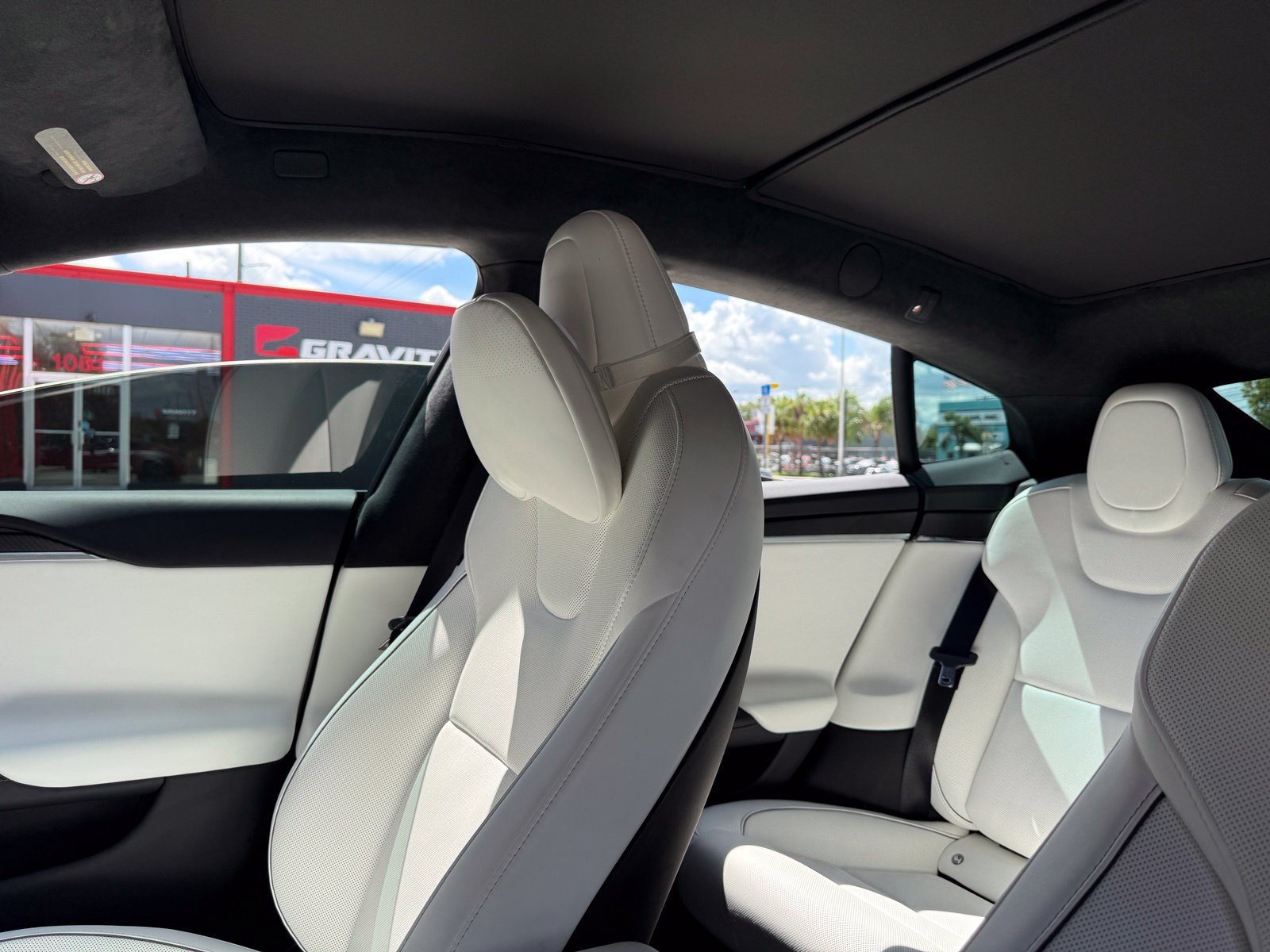 Used 2023 Tesla Model S Plaid AWD/4WD image 21