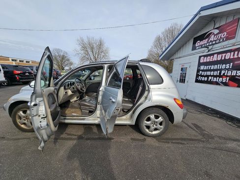 Used 2001 Chrysler PT Cruiser image 24