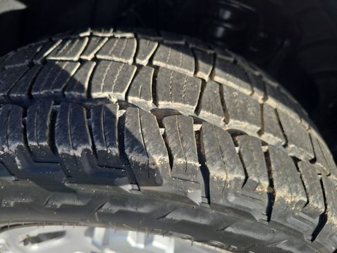 Used 2021 Chevrolet Colorado W/T image 28