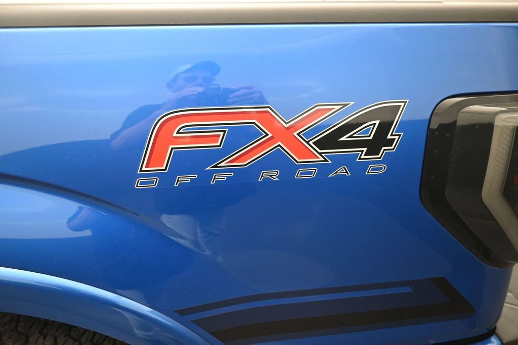 Used 2014 Ford F150 FX4 w/ Equipment Group 402A Luxury AWD/4WD image 23