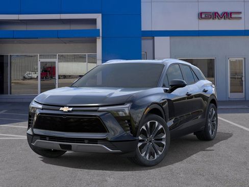 New 2026 Chevrolet Blazer EV LT image 36