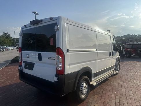 Used 2025 RAM ProMaster 2500 w/ U-Haul Equipment Group FWD image 14