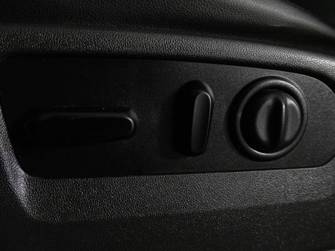 Used 2020 GMC Sierra 1500 SLT w/ SLT Premium Plus Package image 16