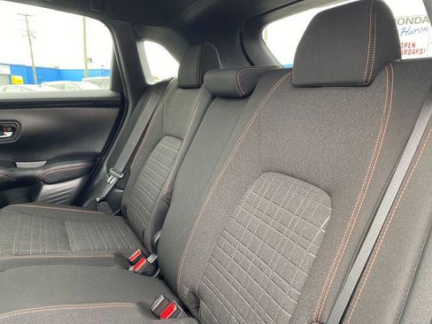 Used 2023 Honda HR-V Sport image 15