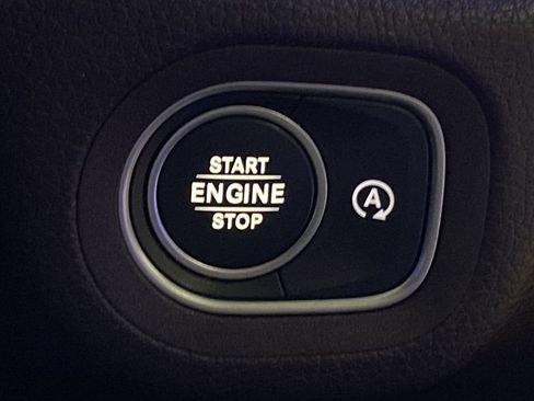 Certified 2022 Mercedes-Benz GLE 350 4MATIC w/ AMG Line Exterior image 14