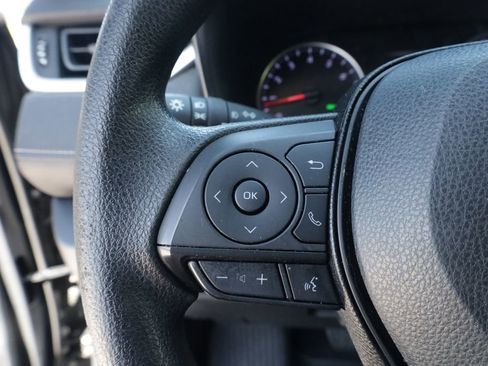 Used 2020 Toyota RAV4 XLE w/ Convenience Package image 29