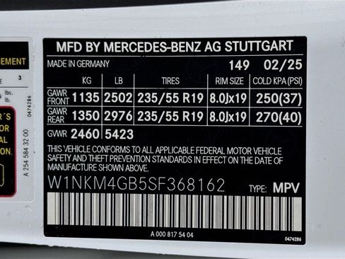 Certified 2025 Mercedes-Benz GLC 300 image 24