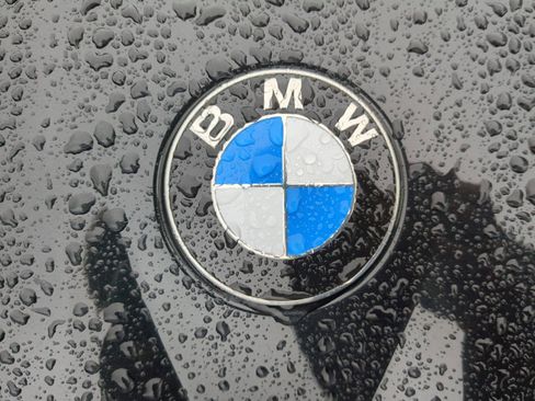 Used 2025 BMW M235i xDrive w/ M Performance Package image 30