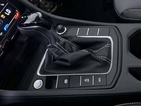 New 2026 Volkswagen Jetta SE image 20