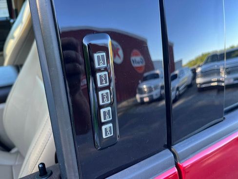Used 2020 Ford F150 Lariat w/ Equipment Group 502A Luxury RWD image 30