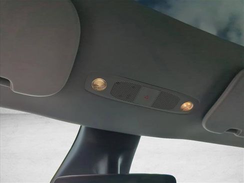 Used 2021 Tesla Model Y Long Range image 15