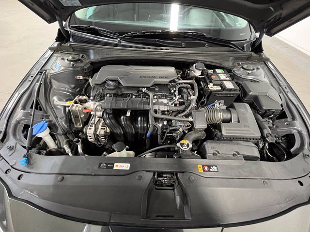 Used 2024 Hyundai Elantra SEL FWD image 27