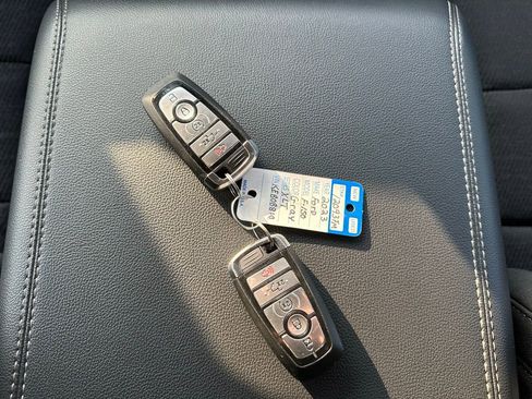 Used 2023 Ford F150 XLT w/ Equipment Group 302A High image 11