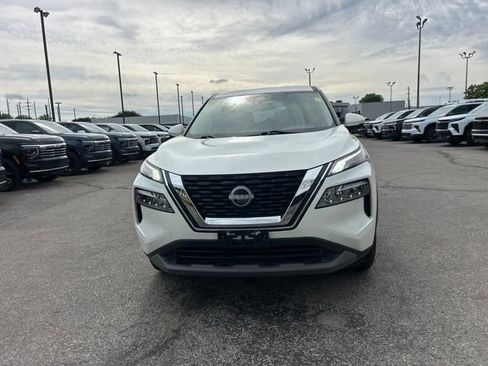 Used 2022 Nissan Rogue SV FWD image 8