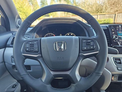 New 2026 Honda Ridgeline RTL image 21
