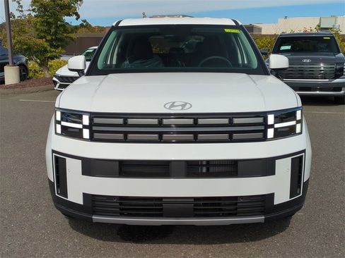 New 2026 Hyundai Santa Fe SE image 8