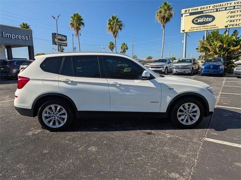 Used 2017 BMW X3 sDrive28i image 4