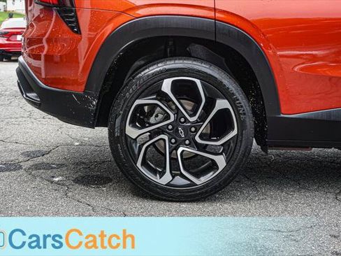 Used 2024 Chevrolet Trax RS w/ Driver Confidence Package FWD image 15