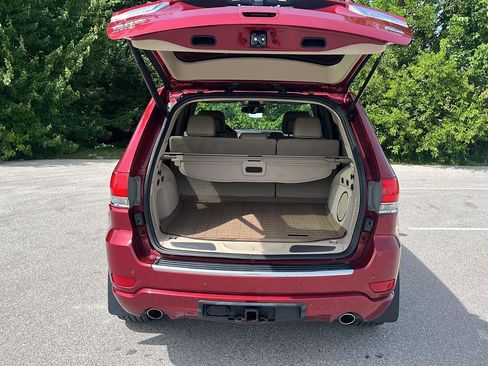 Used 2015 Jeep Grand Cherokee Overland AWD/4WD image 5