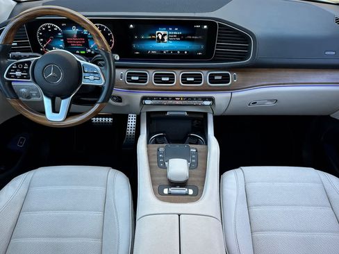 Certified 2022 Mercedes-Benz GLS 580 4MATIC image 12