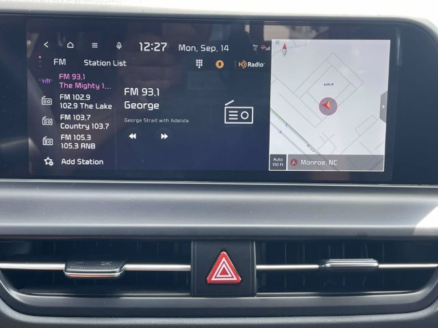 Certified 2024 Kia Seltos EX FWD image 25