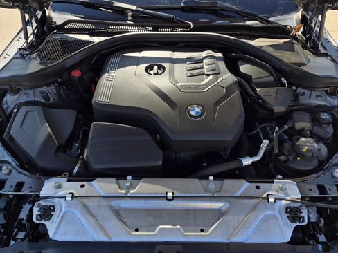 Used 2025 BMW 230i xDrive Coupe w/ Convenience Package image 9