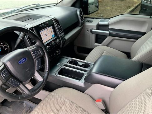Used 2018 Ford F150 XLT w/ Equipment Group 302A Luxury AWD/4WD image 15
