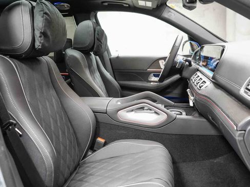 New 2026 Mercedes-Benz Maybach GLS 600 4MATIC image 15