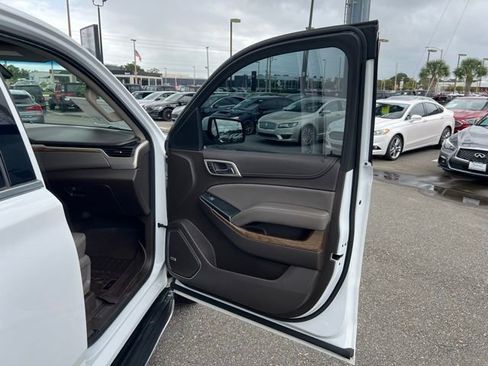 Used 2020 GMC Yukon XL Denali image 51