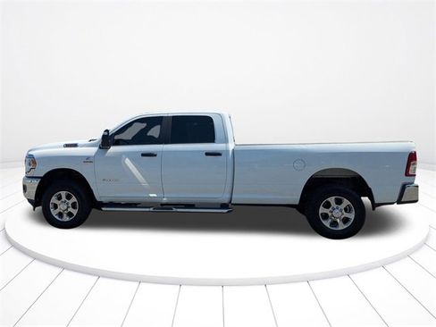 Used 2024 RAM 3500 Big Horn image 10