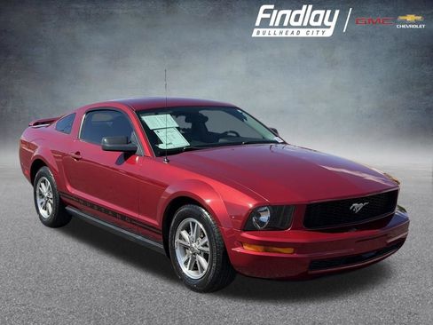Used 2005 Ford Mustang Coupe RWD image 1