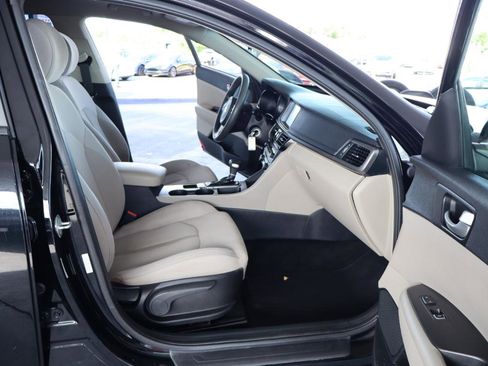 Used 2018 Kia Optima LX FWD image 34