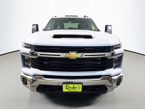 Used 2025 Chevrolet Silverado 3500 LT w/ Convenience Package AWD/4WD image 2