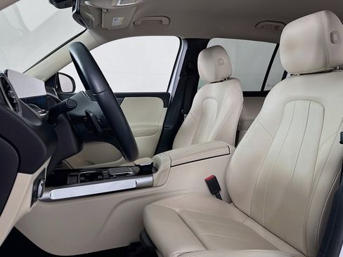 Certified 2022 Mercedes-Benz GLB 250 image 18