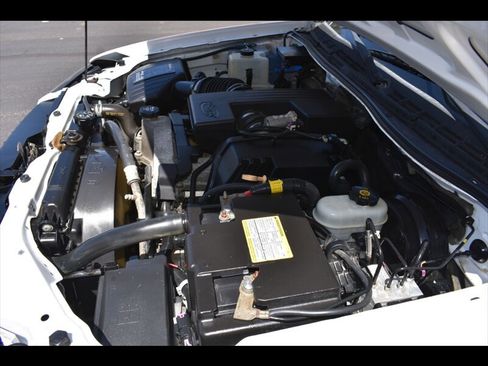 Used 2012 Chevrolet Colorado LT AWD/4WD image 37