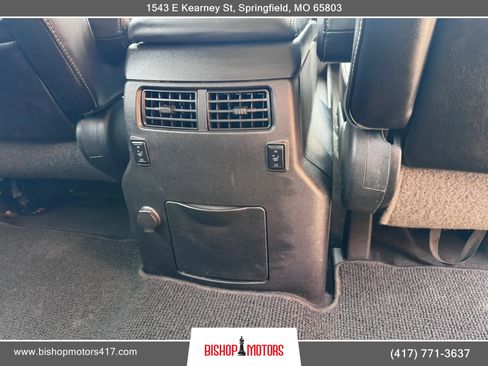 Used 2015 Nissan Armada Platinum w/ 2nd Row Captain Seat Package AWD/4WD image 19