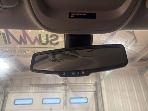 Used 2020 Chevrolet Colorado LT w/ LT Convenience Package image 21