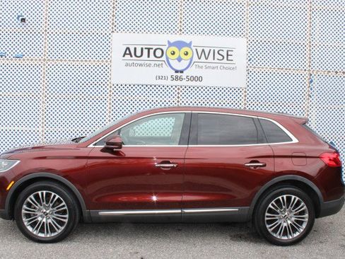 Used 2016 Lincoln MKX Reserve w/ Climate Package AWD/4WD image 5