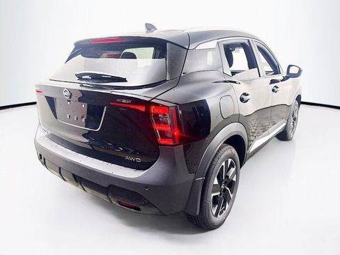 New 2026 Nissan Kicks SV image 5