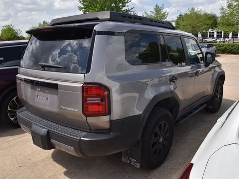 Used 2024 Toyota Land Cruiser image 5