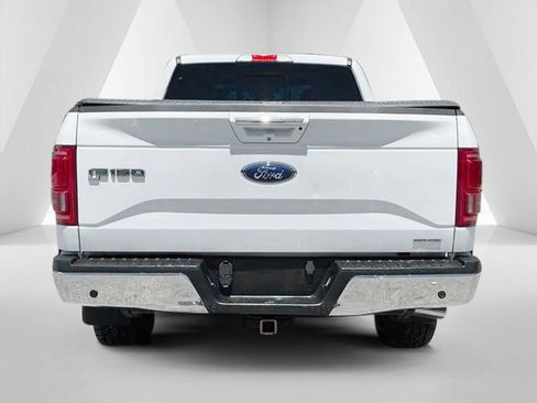 Used 2015 Ford F150 Lariat w/ Equipment Group 502A Luxury AWD/4WD image 6